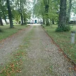Le Clos De La Bertiniere 度假居