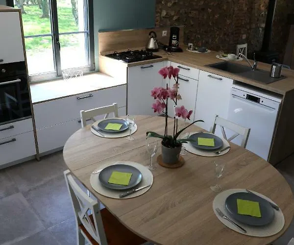 Le Clos De La Bertiniere Holiday home Bosgouet